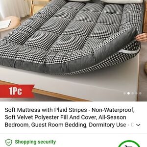 Black and White Quilted Mattress Topper  with Modern Elegance